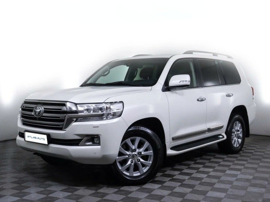 910 км. Toyota Land Cruiser 2015. Тойота ленд Крузер 2015. Toyota Land Cruiser 200 2014 белый. Land Cruiser 200 2015.