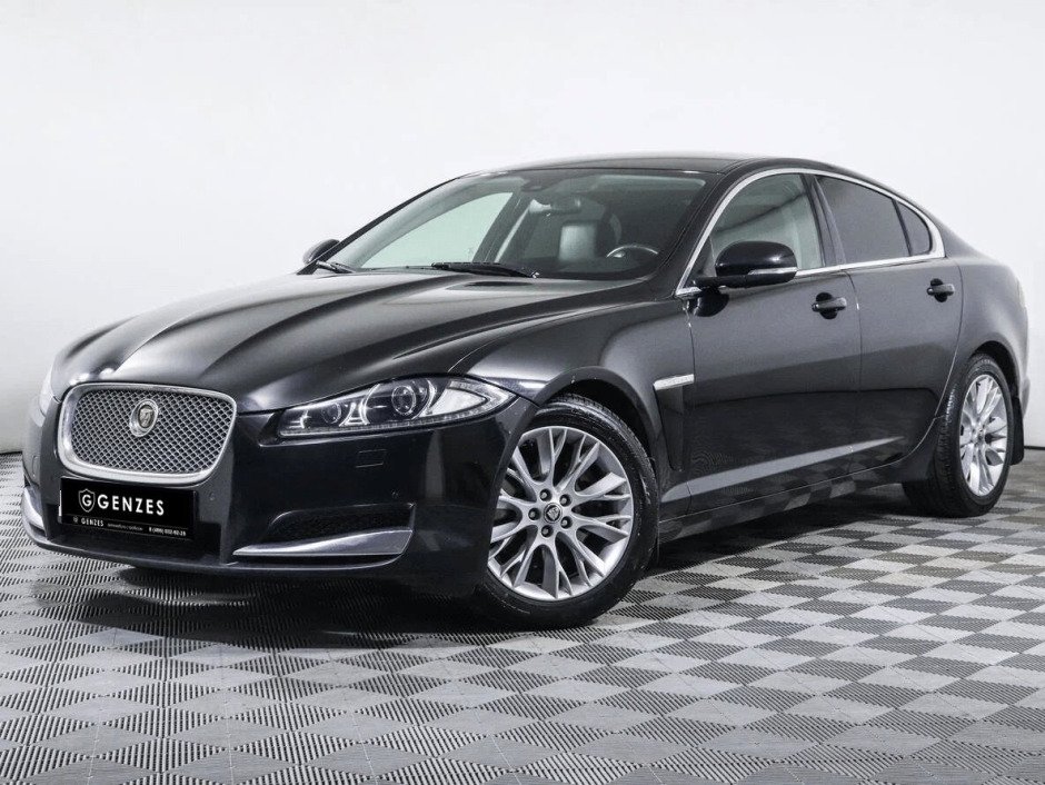 Jaguar xf 2015. Jaguar XF 3.0 at, 2012. Jaguar XF коричневый. Ягуар XF фиолетовый.