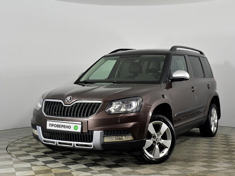 Йети робот. Skoda Yeti коричневый. Шкода джип. Шкода Жук. Шкода Йети коричневый цвет.