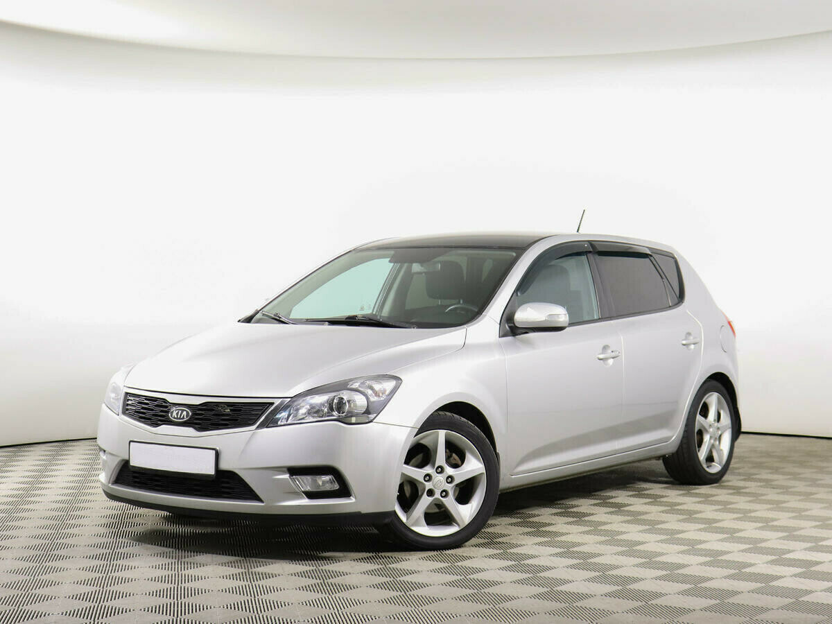 Купить Kia Ceed 1.6 MT (122 л.с.) 2010 года в Красноярске | Продажа Киа Сид  за 399 000 руб. БУ в кредит в «Автосалон124»