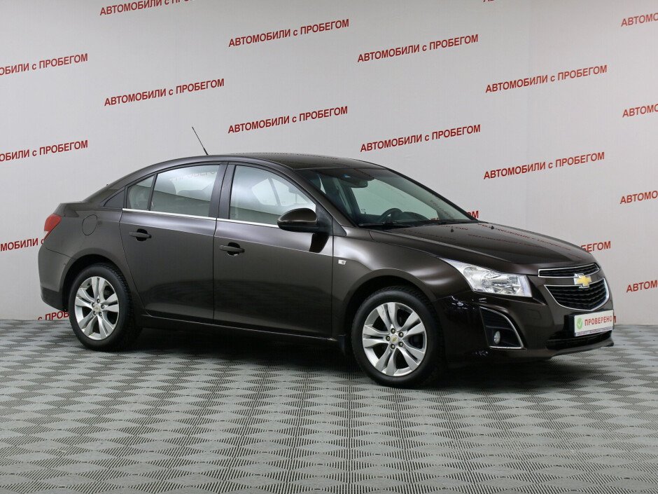 Chevrolet Cruze 2014 хэтчбек черный