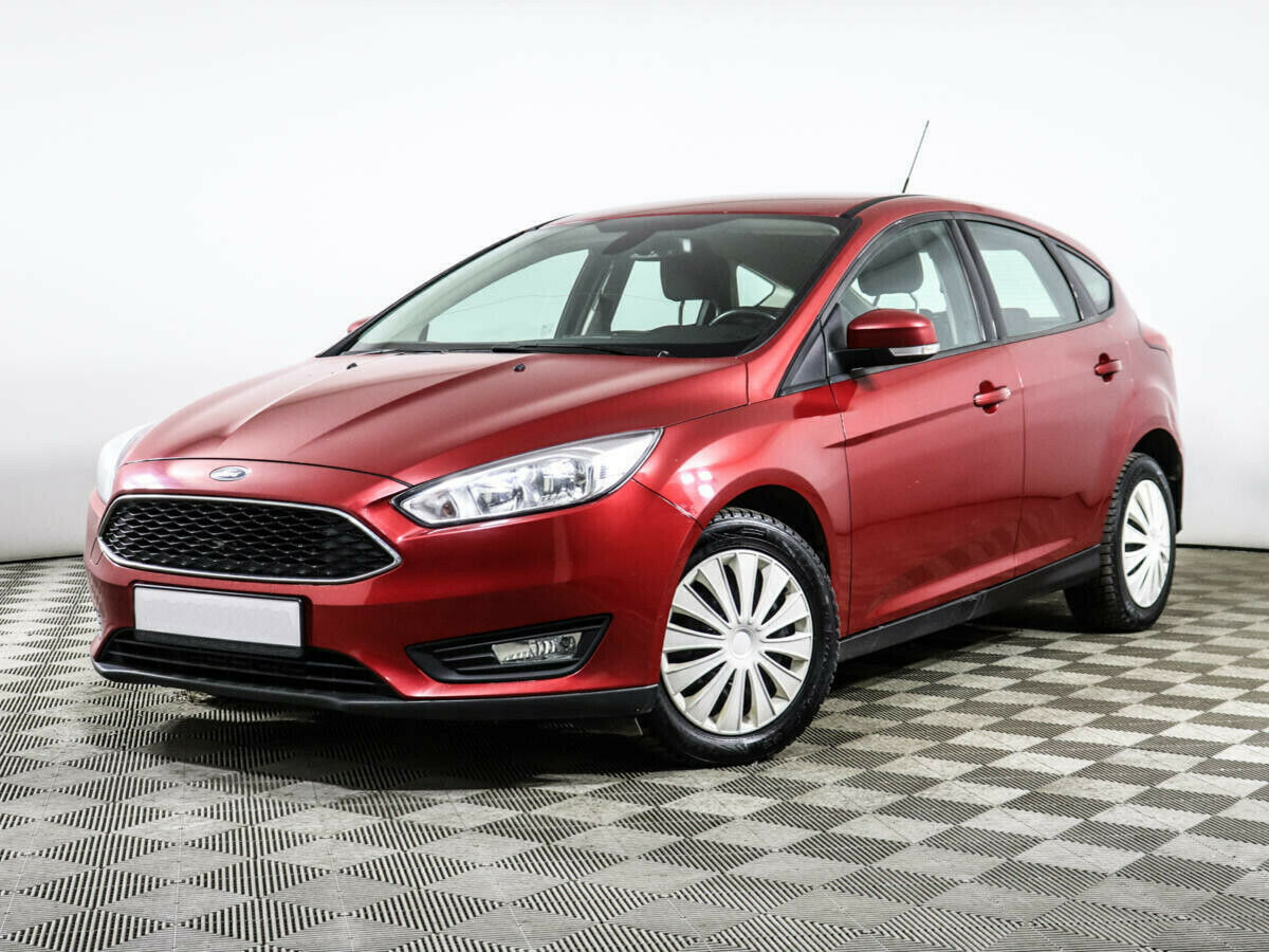 Купить Ford Focus 1.6 AMT (125 л.с.) 2018 года в Красноярске | Продажа Форд  Фокус за 1 059 000 руб. БУ в кредит в «Автосалон124»