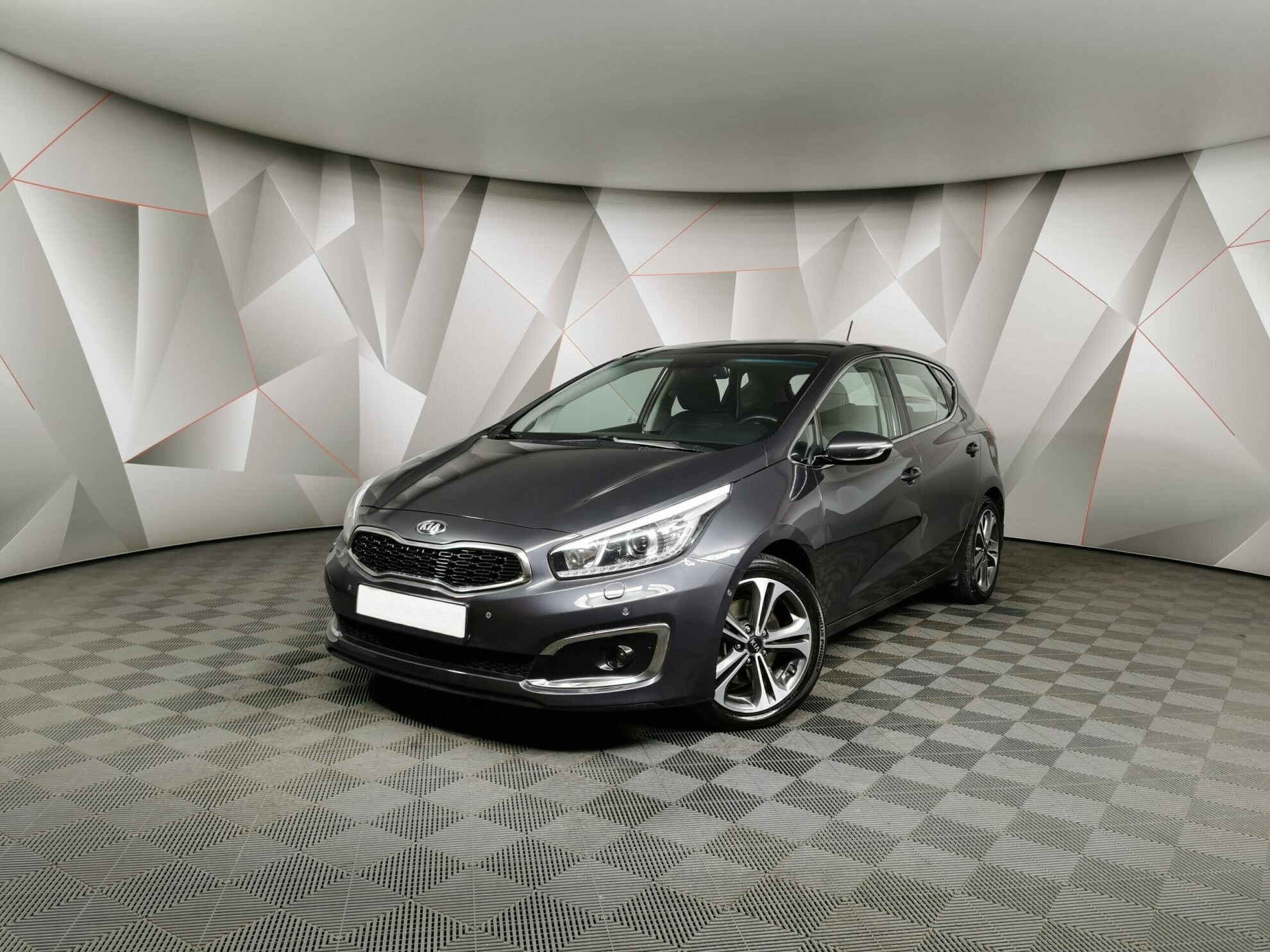 Купить Kia Ceed 1.6 AMT (135 л.с.) 2015 года в Красноярске | Продажа Киа Сид  за 739 000 руб. БУ в кредит в «Автосалон124»