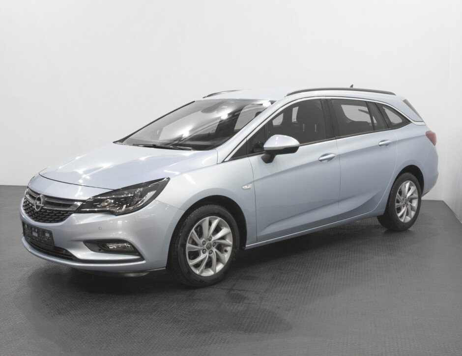 Opel Astra 2018 универсал