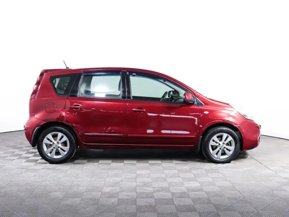 Nissan note 2012