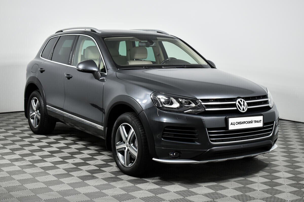 Туарег 2014г. Туарег 2014. Фольксваген Туарег 2014. Volkswagen Touareg 2014 серебристый. Туарег 2014 черный.