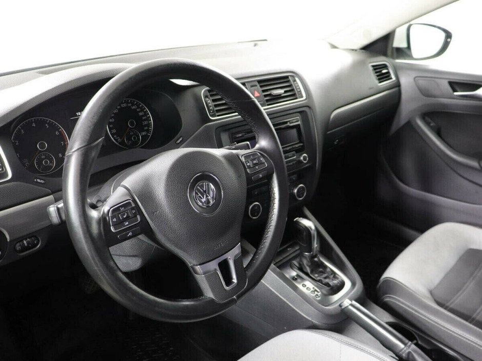 Джетта 1.4 122 л с. Jetta 6 2010 2015 комплектации. 1.4 TSI 4wd DSG (150 Л.С.). Volkswagen Jetta, 2014 vi (2010—2015) серый. Фольксваген Джетта 6 1.4 TSI 122 Л.С литье.