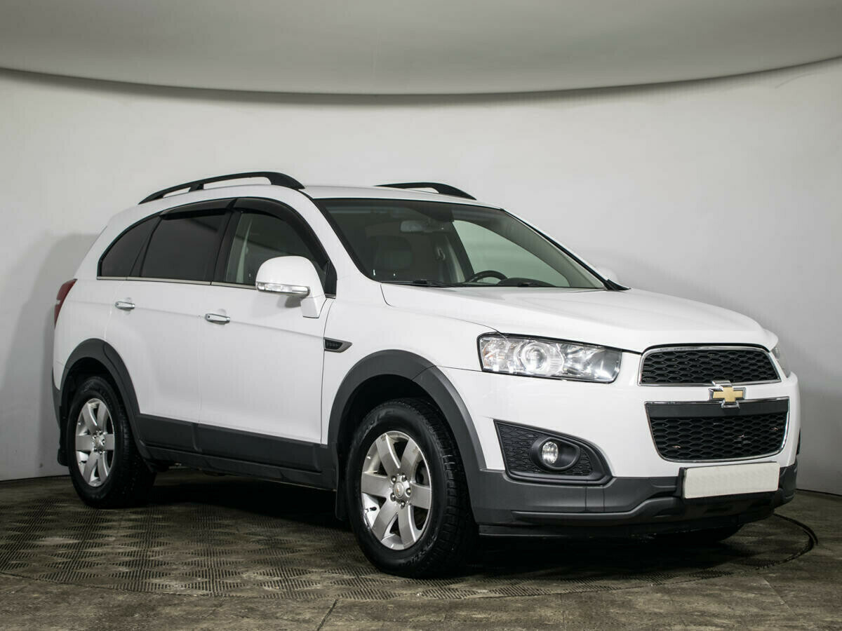 Купить Chevrolet Captiva 2.2d AT (184 л.с.) 4WD 2015 года в Красноярске |  Продажа Шевроле Каптива за 829 000 руб. БУ в кредит в «Автосалон124»