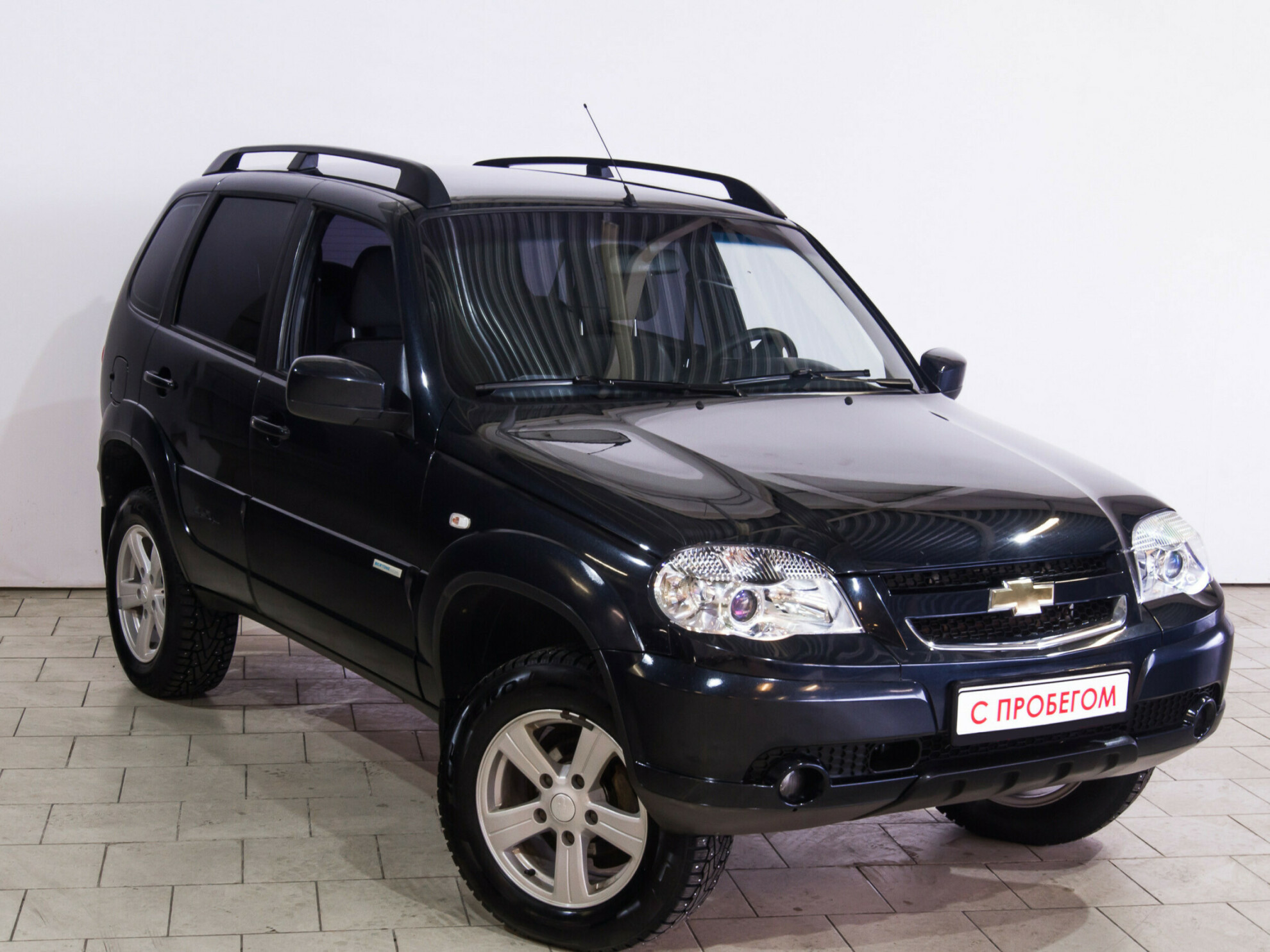 Нива шевроле с пробегом волгоградская. Шевроле Нива 2013 года. Chevrolet Niva 2013 года. Нива Шевроле Люкс. Chevrolet Niva II Concept 2013.