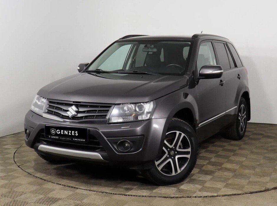 Suzuki Grand Vitara 2012 года. Сузуки Гранд Витара 2012г. Vitara 2012. Чузуки витара2012 в лесу.