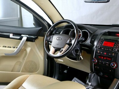 Kia Sorento 2012 2 2 дизель