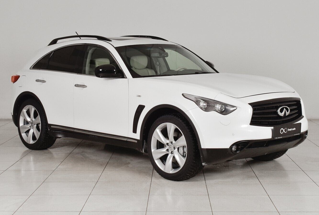 Infiniti FX 2011