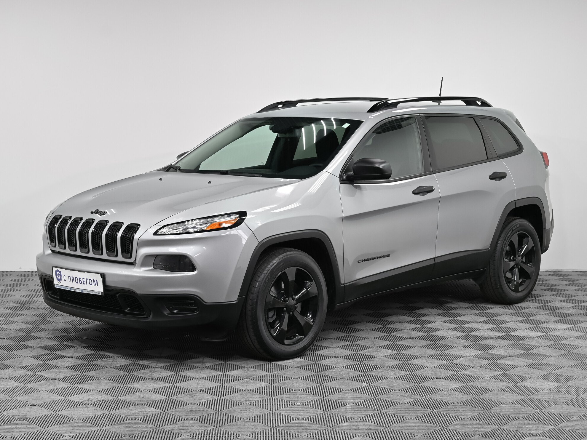 Jeep cherokee 2016. Jeep Cherokee 2.4 at, 2014. Jeep Cherokee Trailhawk 2016. Jeep Cherokee 2023. Серый внедорожник.