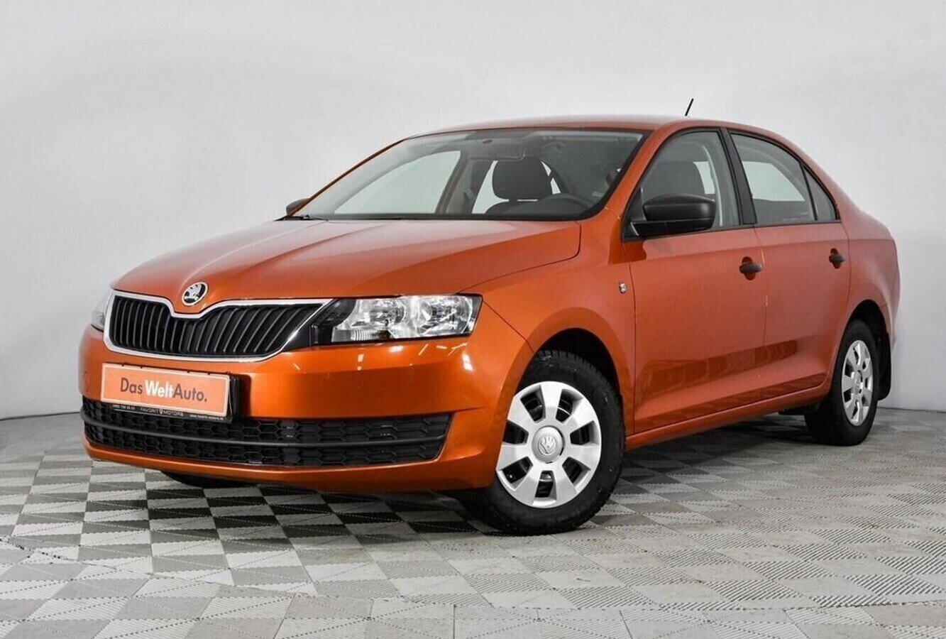 Rapid 2017 1.6. Шкода Рапид 2017 года. Skoda Rapid 2017. Рапид 2017. Рапид 2017 лифтбек.