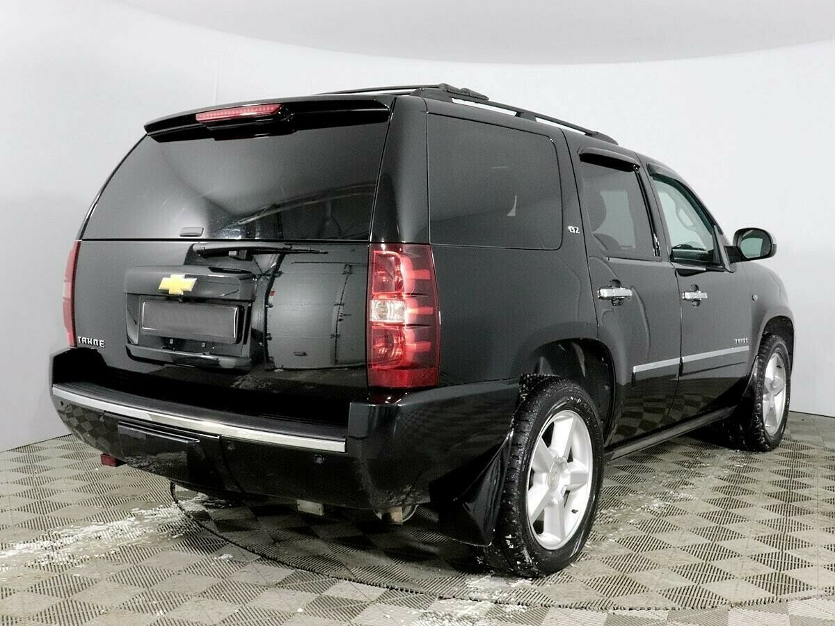 Купить Chevrolet Tahoe 6AT 5.3 AT (324 л.с.) 4WD 2012 года в Красноярске |  Продажа Шевроле Tahoe за 1 399 000 руб. БУ в кредит в «Автосалон124»