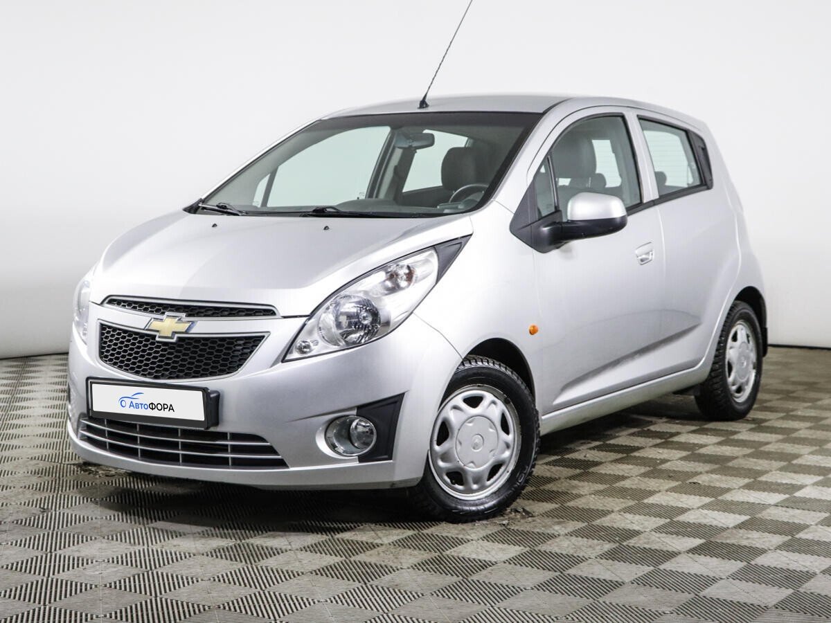 Купить Chevrolet Spark 1.0 AT (67 л.с.) 2011 г. с пробегом 115 000 км. в  Сургуте | Шевроле Спарк за 338 000 руб., ID 415579 — CARRO