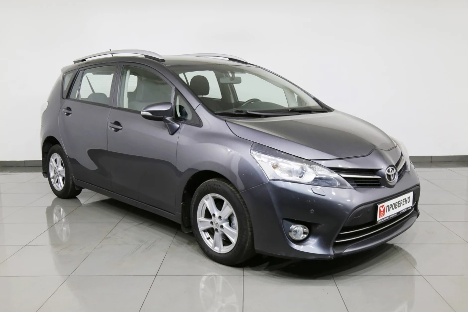 Toyota Verso 2010