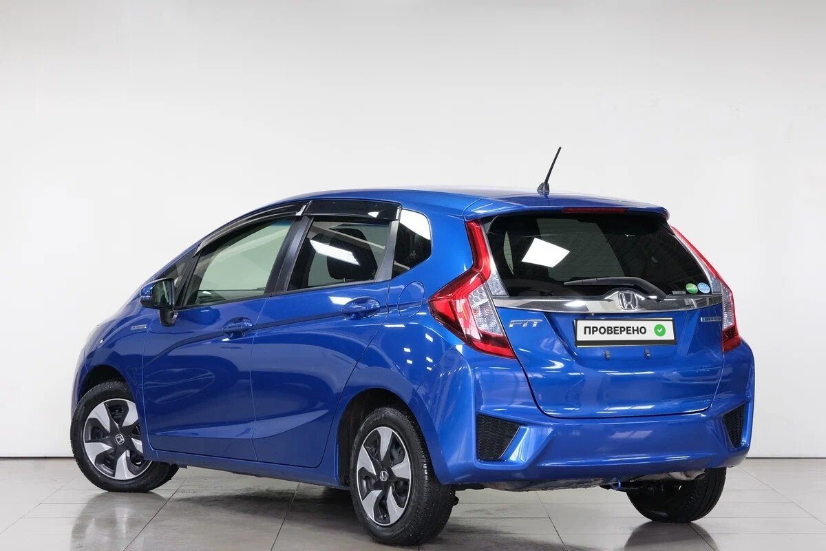 Honda fit рестайлинг