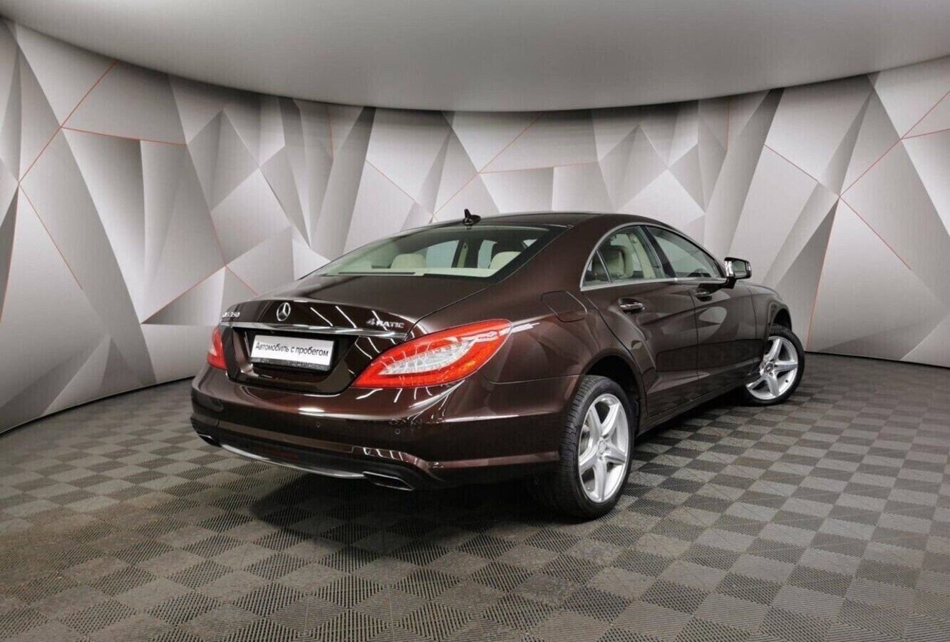 Mercedes Benz CLS 350 оранжевый