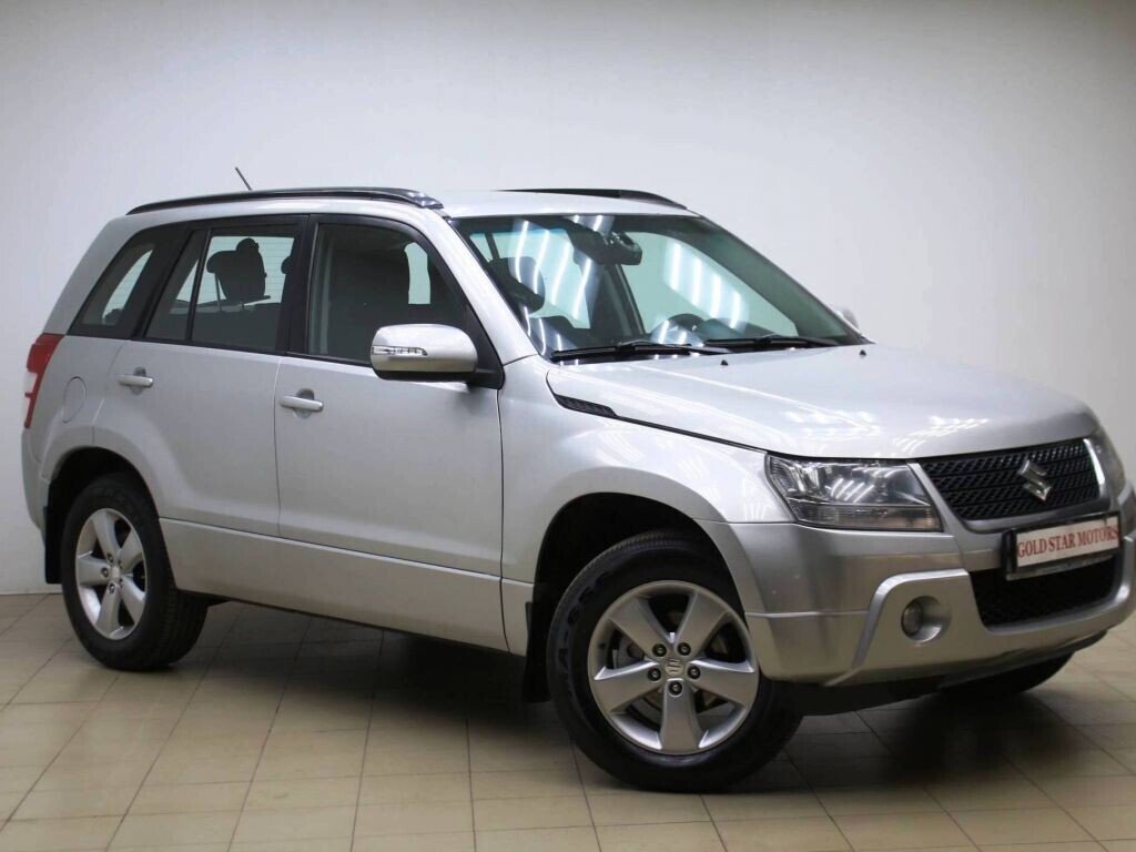 Купить Suzuki Grand Vitara 2.4 АКПП, 2008 года, 174 000 км в автосалоне  Gold Star в Москве (227605) - АвтоОтзовик