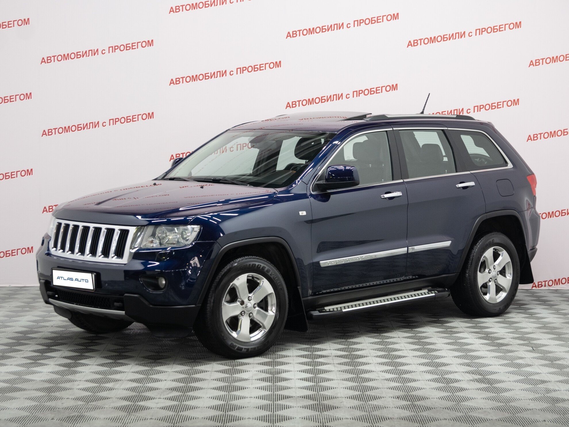 Джип гранд чероки 3.0 дизель 2012. Jeep Grand Cherokee 3 поколение. Джип дизель.