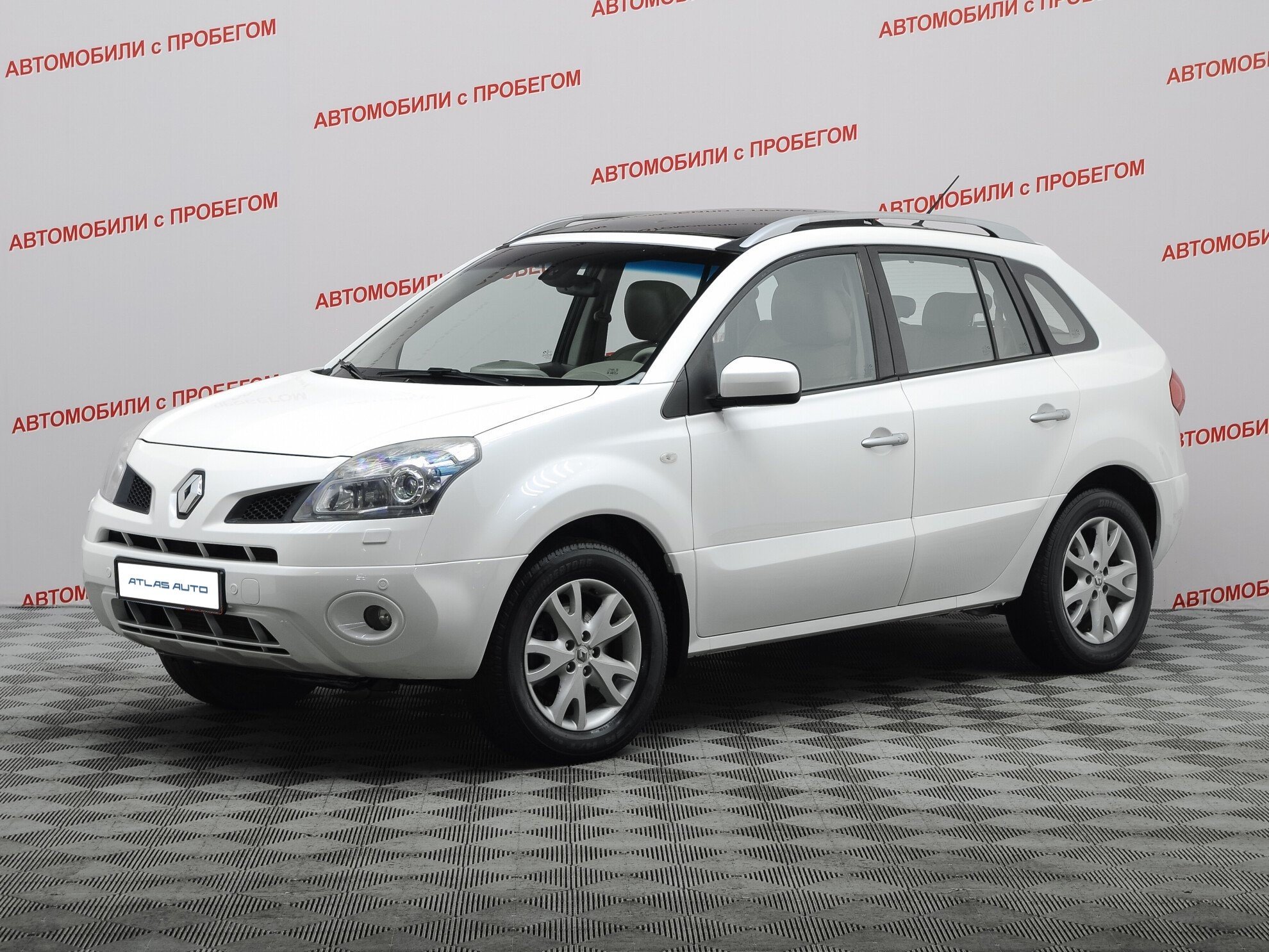 Колеос 2010 года. Renault KOLEOS 2009. Рено Колеос полный привод.