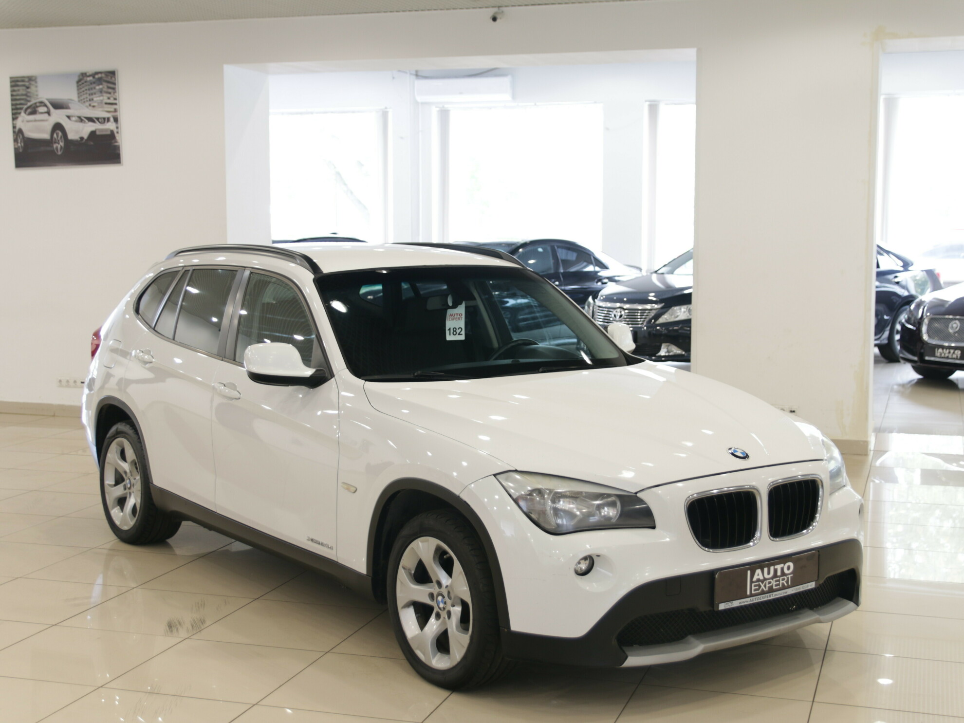 Купить BMW X1 2.0 АКПП, 2012 года, 125 000 км в автосалоне Auto Expert в  Москве (106355) | Аuto Review