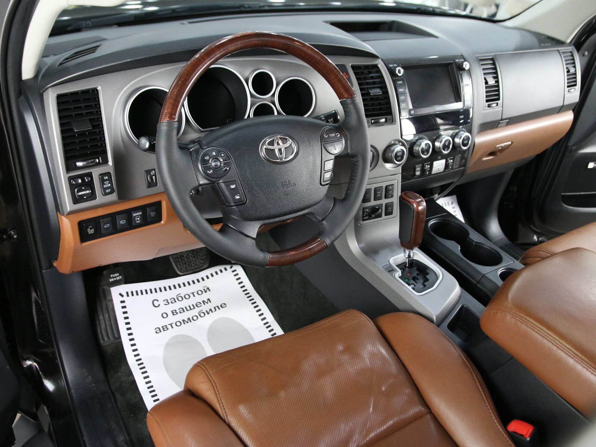 Toyota sequoia 5.7. Тойота Секвойя 5.7. Toyota Sequoia 2012. Тойота Секвойя 2012. Toyota Sequoia II 2008.