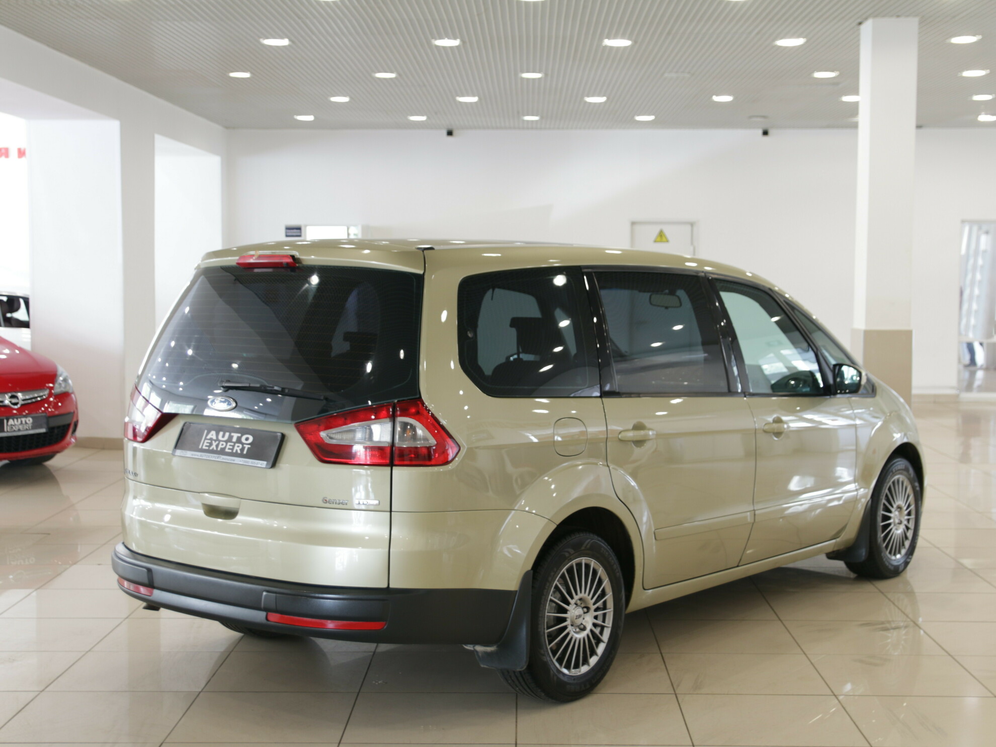 Ford Galaxy 2008. Форд галакси 2008. Крыша Форд галакси 2008. Форд галакси 2012 рыжий. Форд галакси 2008г