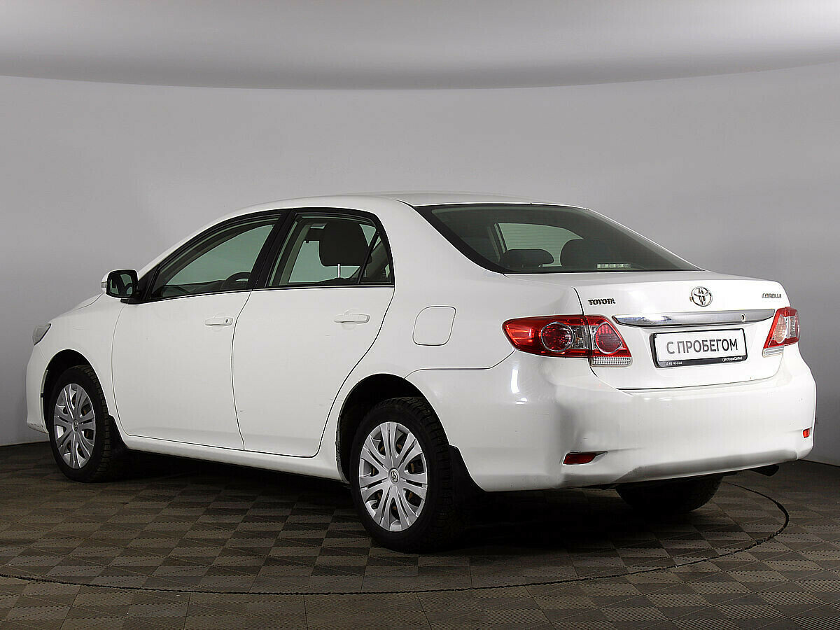 Королла 1.6 характеристики. Toyota Corolla 2011. Тойота Corolla 2011. Toyota Corolla 2012 1.6 автомат. Тойота Королла 1.