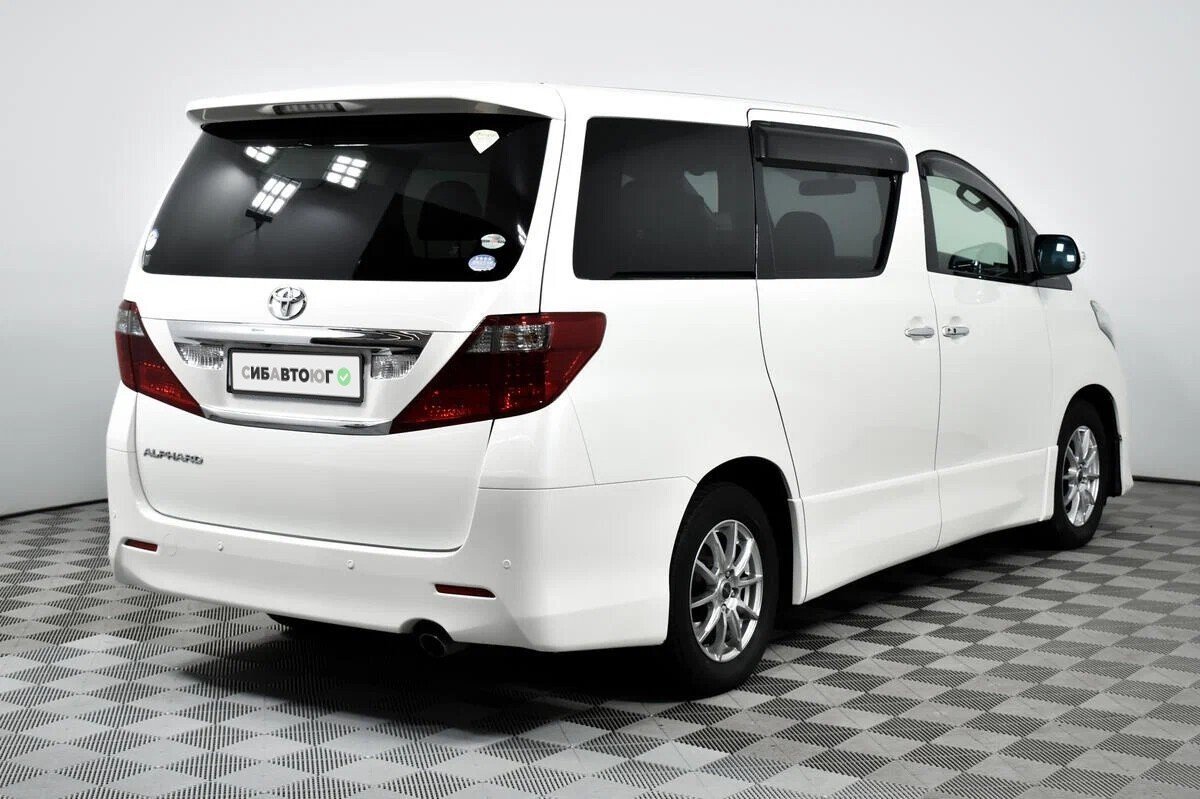 Тойота альфард 2. Тойота альфард 2010. Toyota Alphard 2018. Минивэн альфард 2010.