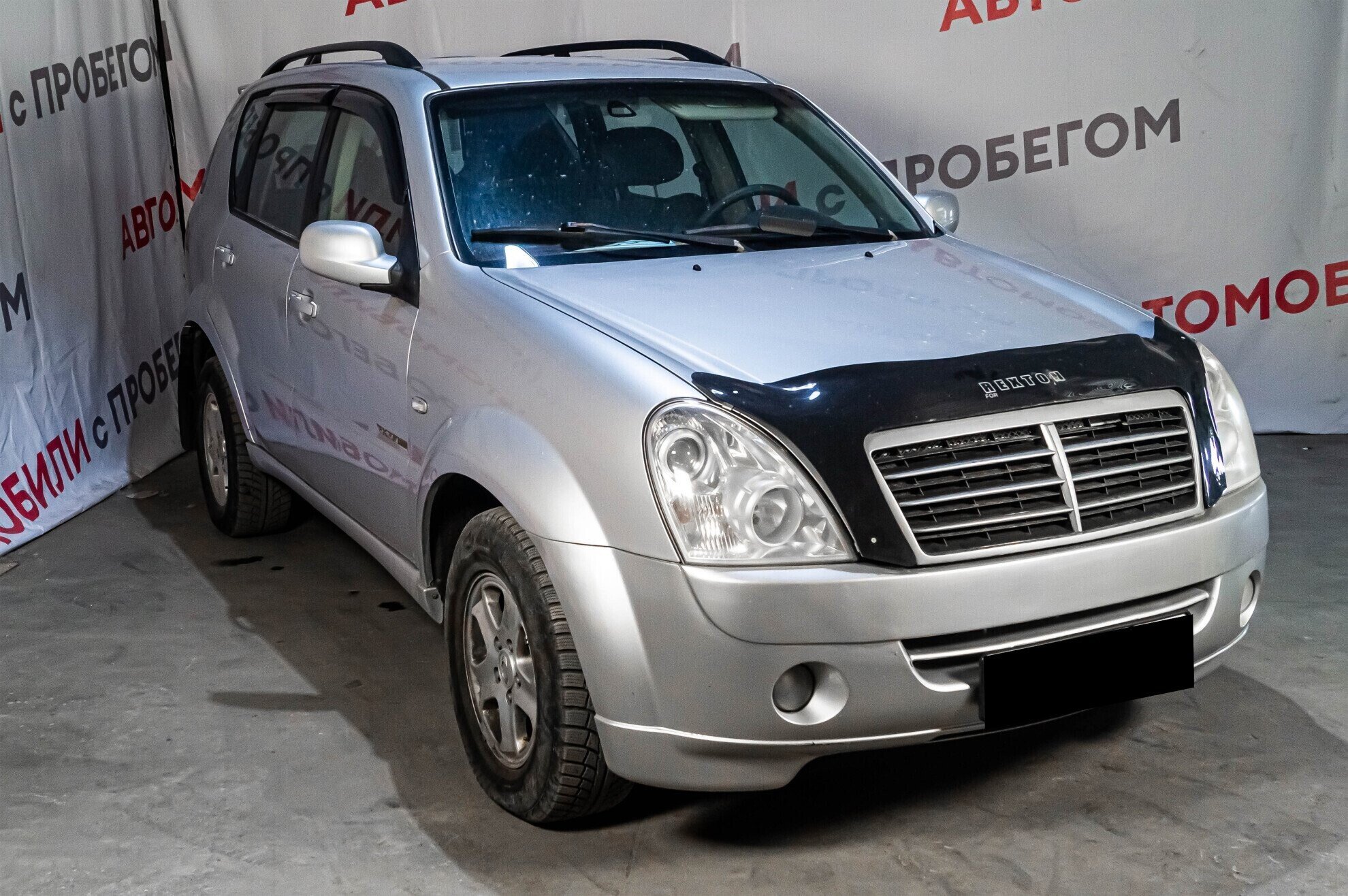 Купить SsangYong Rexton 2.7d MT (163 л.с.) 4WD 2011 года в Красноярске |  Продажа Саньенг Рекстон за 629 000 руб. БУ в кредит в «Автосалон124»